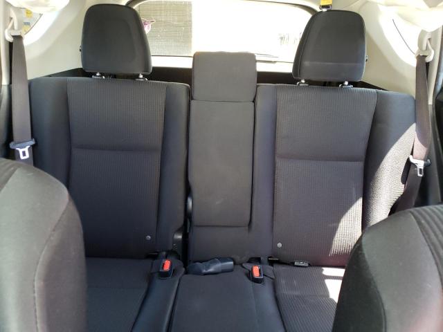 Photo 10 from auction – 2018 TOYOTA RAV4 LE with VIN JTMZFREV2JJ164540