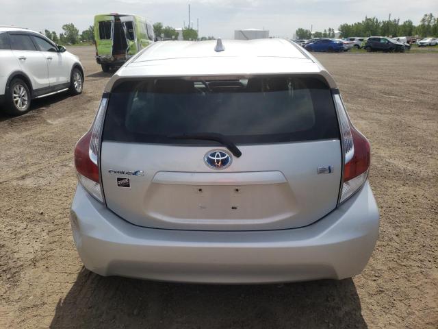 Photo 6 from auction – 2015 TOYOTA PRIUS C with VIN JTDKDTB38F1584401