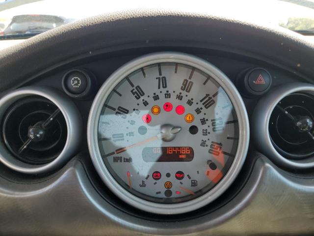 Photo 9 from auction – 2004 MINI COOPER S with VIN WMWRE33484TD88060