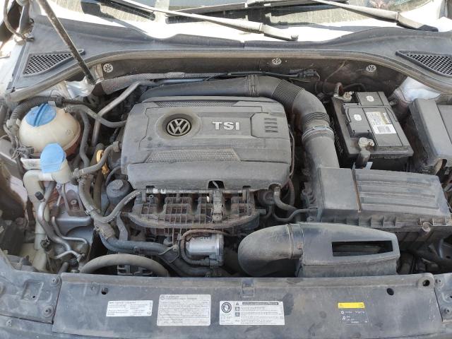 Photo 11 from auction – 2015 VOLKSWAGEN PASSAT SE with VIN 1VWBS7A37FC031982