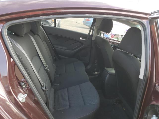 Photo 10 from auction – 2017 KIA FORTE LX with VIN 3KPFK4A78HE127637