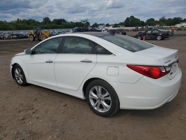 Photo 2 from auction – 2013 HYUNDAI SONATA SE with VIN 5NPEC4AC3DH720642