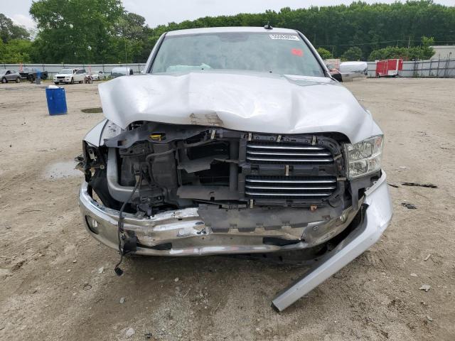 Photo 5 from auction – 2017 RAM 1500 SLT with VIN 3C6RR6LT6HG521633