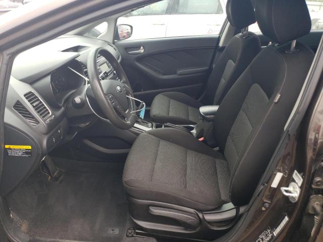 Photo 7 from auction – 2017 KIA FORTE LX with VIN 3KPFK4A73HE038445
