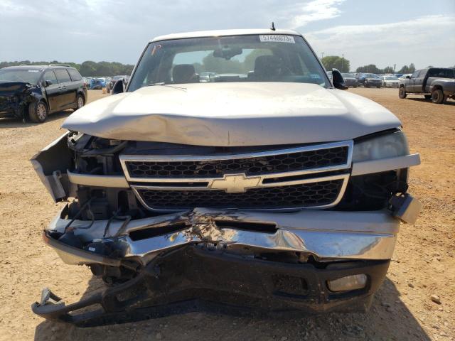 Photo 5 from auction – 2006 CHEVROLET SILVERADO with VIN 2GCEK13TX61153462