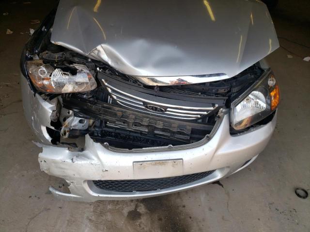 Photo 11 from auction – 2009 KIA SPECTRA EX with VIN KNAFE221X95643062