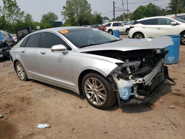 Photo 4 from auction – 2016 LINCOLN MKZ with VIN 3LN6L2J92GR621045