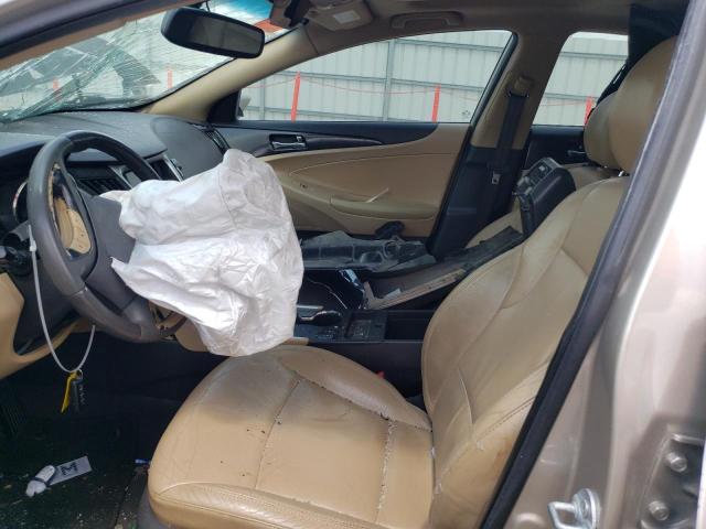 Photo 7 from auction – 2011 HYUNDAI SONATA SE with VIN 5NPEC4AB8BH216818