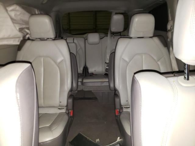 Photo 10 from auction – 2017 CHRYSLER PACIFICA T with VIN 2C4RC1EG5HR545073