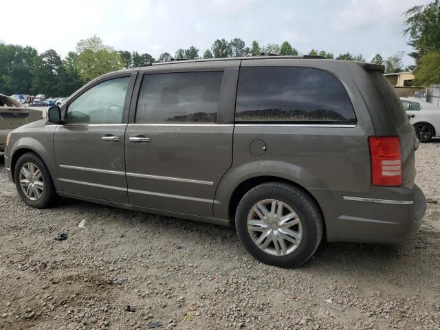 Photo 2 from auction – 2010 CHRYSLER TOWN & COU with VIN 2A4RR7DX1AR391366