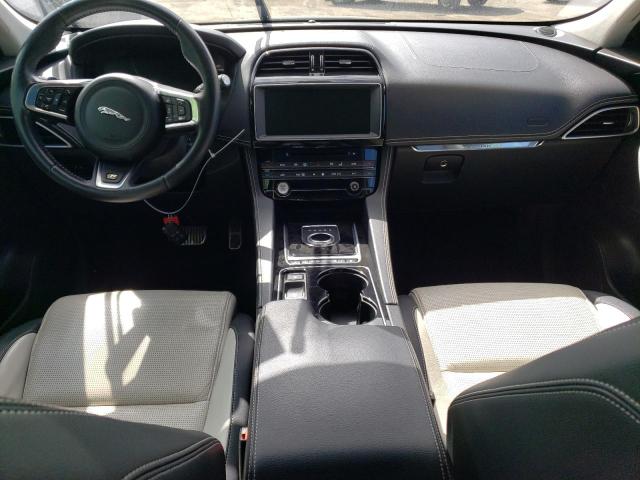 Photo 8 from auction – 2017 JAGUAR F-PACE R - with VIN SADCL2BV9HA093281