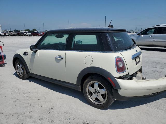 Photo 2 from auction – 2009 MINI COOPER with VIN WMWMF33559TW71522