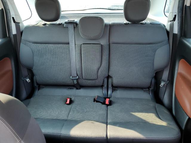 Photo 10 from auction – 2014 FIAT 500L TREKK with VIN ZFBCFADH5EZ015102