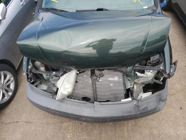 Photo 11 from auction – 2002 TOYOTA SIENNA LE with VIN 4T3ZF13C92U485500