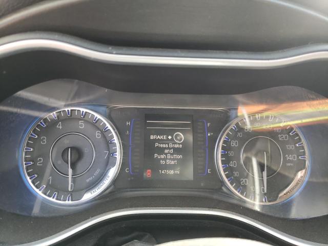 Photo 9 from auction – 2015 CHRYSLER 200 LIMITE with VIN 1C3CCCAB8FN704436