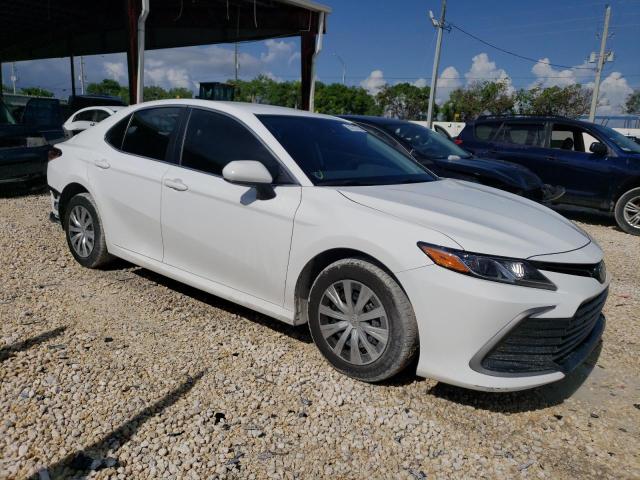 Photo 4 from auction – 2022 TOYOTA CAMRY LE with VIN 4T1C31AK6NU592140