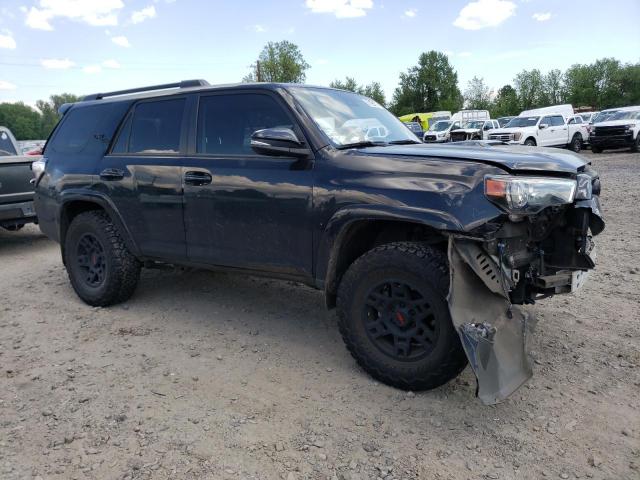 Photo 4 from auction – 2020 TOYOTA 4RUNNER SR with VIN JTEBU5JR5L5772732