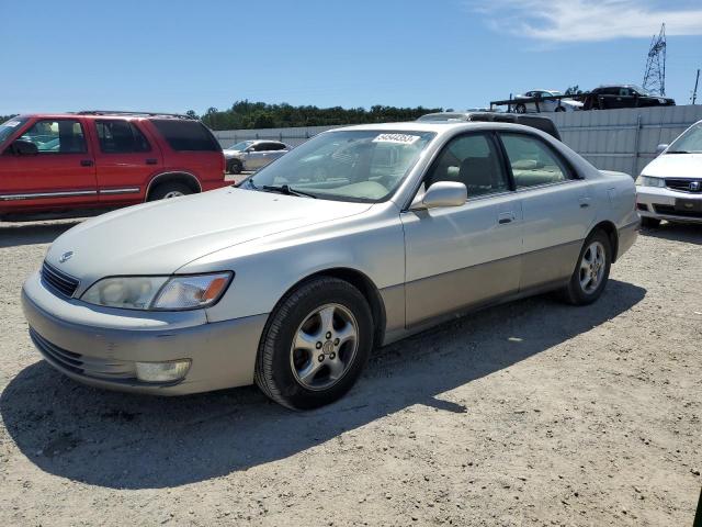 LEXUS ES 300 1998 with VIN JT8BF28G0W0085269 - Photo from auction
