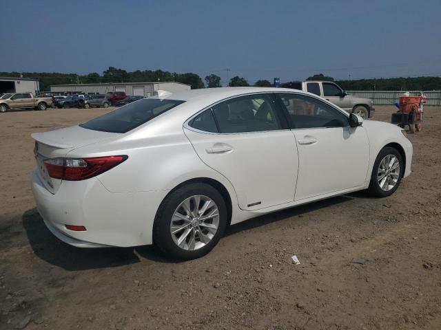 Photo 3 from auction – 2015 LEXUS ES 300H with VIN JTHBW1GG0F2080881