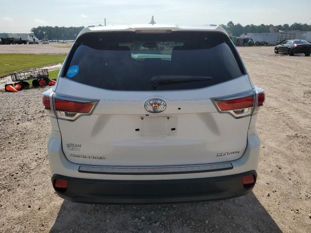 Photo 6 from auction – 2016 TOYOTA HIGHLANDER with VIN 5TDJKRFH2GS347806