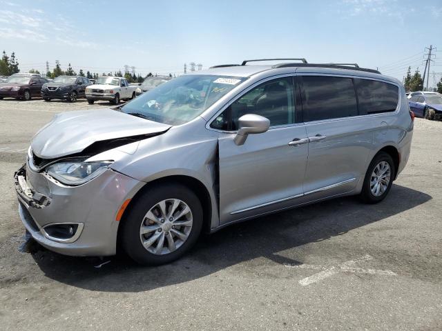 CHRYSLER PACIFICA T 2017 with VIN 2C4RC1BG0HR739045 - Photo from auction