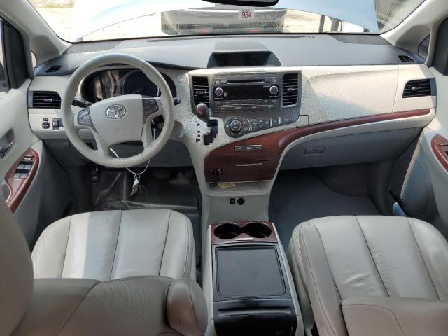 Photo 8 from auction – 2014 TOYOTA SIENNA XLE with VIN 5TDYK3DC3ES415367