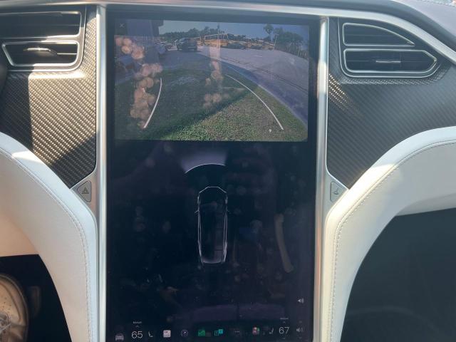 Photo 9 from auction – 2017 TESLA MODEL X with VIN 5YJXCAE2XHF078868