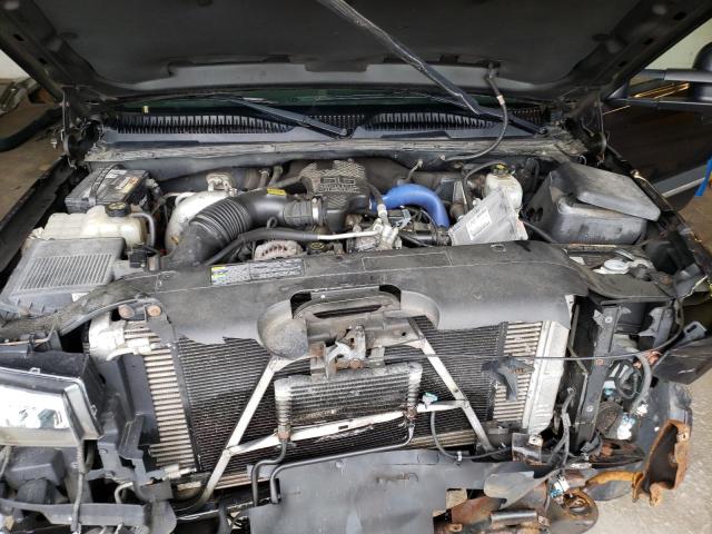 Photo 11 from auction – 2004 CHEVROLET SILVERADO with VIN 1GCHK29184E141864