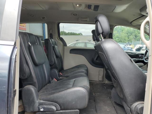 Photo 11 from auction – 2014 CHRYSLER TOWN & COU with VIN 2C4RC1BG7ER393975