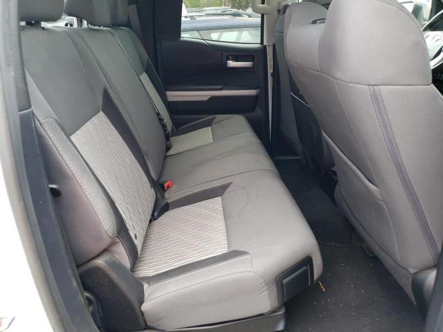 Photo 10 from auction – 2015 TOYOTA TUNDRA DOU with VIN 5TFRY5F13FX173573