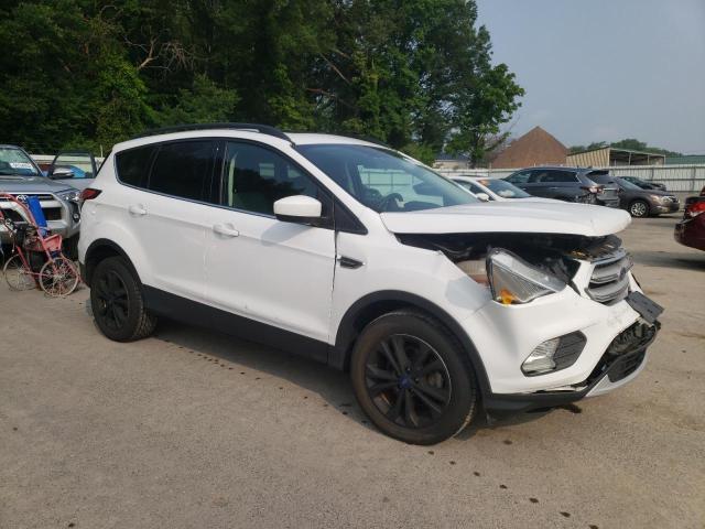 Photo 4 from auction – 2018 FORD ESCAPE SE with VIN 1FMCU0GD4JUA43255
