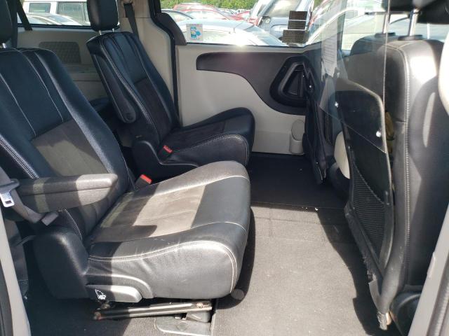 Photo 11 from auction – 2019 DODGE GRAND CARA with VIN 2C4RDGCG0KR545833