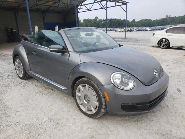 Photo 4 from auction – 2013 VOLKSWAGEN BEETLE with VIN 3VW5X7AT8DM831748
