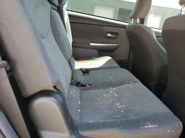 Photo 10 from auction – 2014 TOYOTA PRIUS V with VIN JTDZN3EU7EJ004263