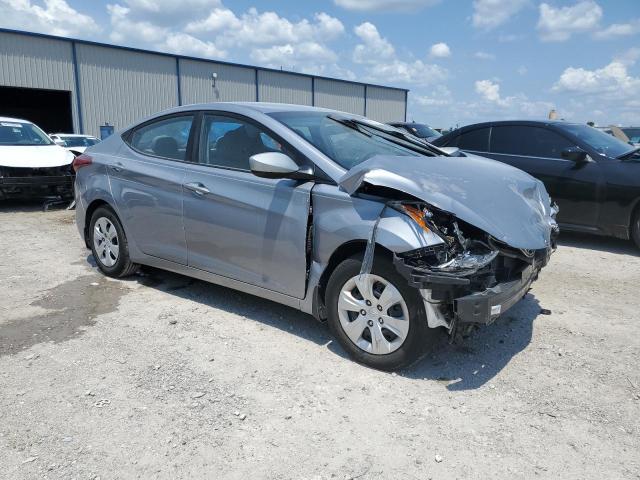 Photo 4 from auction – 2016 HYUNDAI ELANTRA SE with VIN 5NPDH4AE3GH784358
