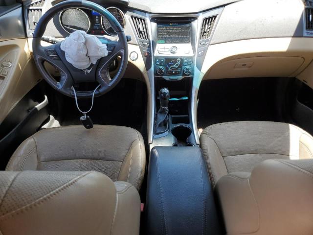 Photo 8 from auction – 2011 HYUNDAI SONATA HYB with VIN KMHEC4A40BA010896