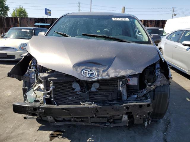 Photo 5 from auction – 2015 TOYOTA SIENNA LE with VIN 5TDKK3DC8FS628631