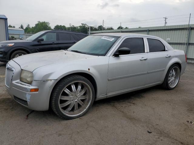CHRYSLER 300 2006 مع رقم تعريف المركبة 2C3KA43R06H446293 - صورة من المزاد