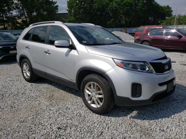 Photo 4 from auction – 2014 KIA SORENTO LX with VIN 5XYKTDA7XEG444491