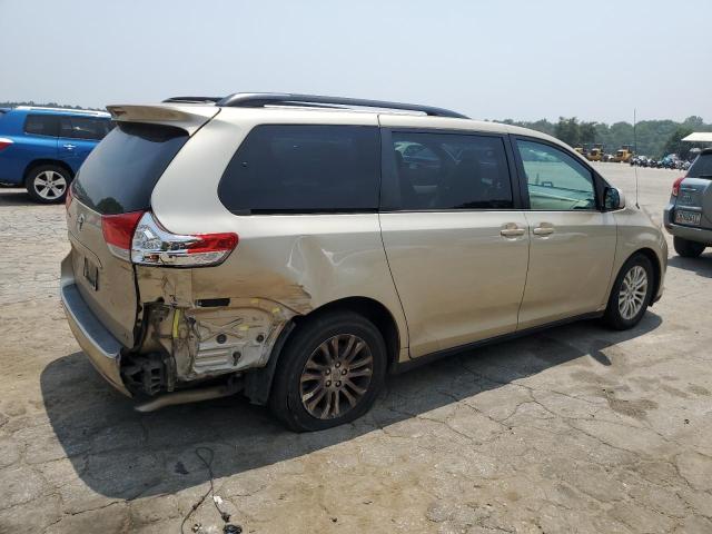 Photo 3 from auction – 2014 TOYOTA SIENNA XLE with VIN 5TDYK3DC5ES463436