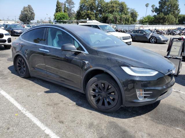 Photo 4 from auction – 2017 TESLA MODEL X with VIN 5YJXCBE21HF053900