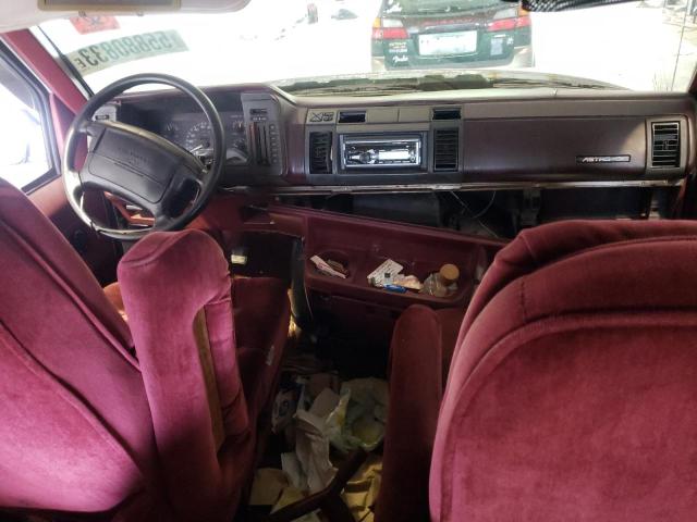 Photo 8 from auction – 1994 CHEVROLET ASTRO with VIN 1GBDM19Z2RB121762