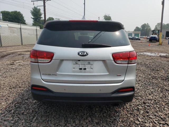 Photo 6 from auction – 2016 KIA SORENTO LX with VIN 5XYPG4A39GG026255
