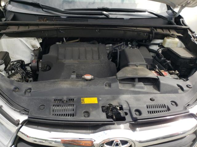 Photo 12 from auction – 2016 TOYOTA HIGHLANDER with VIN 5TDYKRFH9GS145043