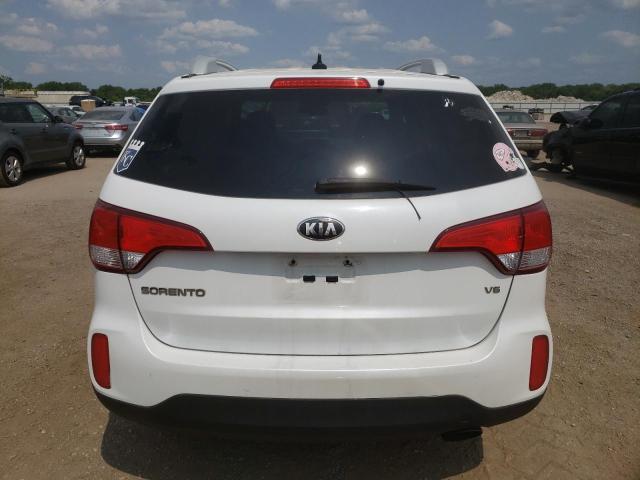 Photo 6 from auction – 2015 KIA SORENTO LX with VIN 5XYKT4A71FG598542