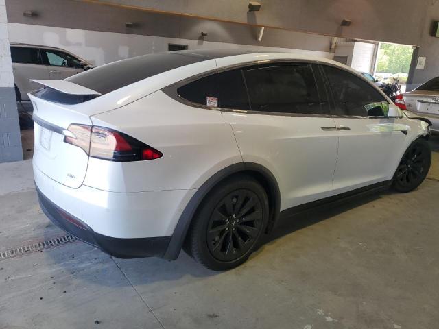 Photo 3 from auction – 2019 TESLA MODEL X with VIN 5YJXCAE25KF147067