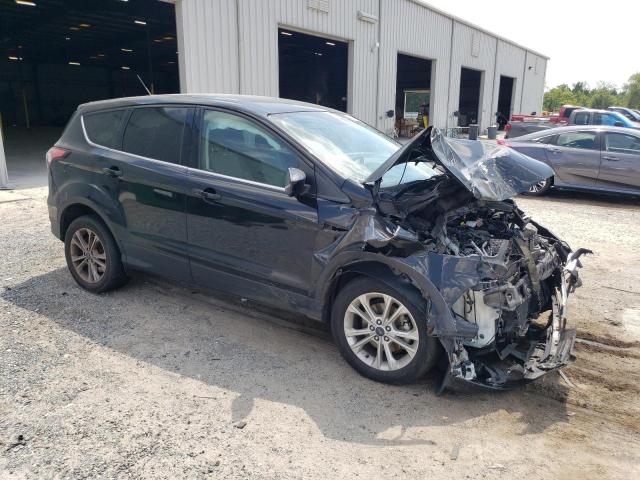 Photo 4 from auction – 2017 FORD ESCAPE SE with VIN 1FMCU0GD4HUD05236