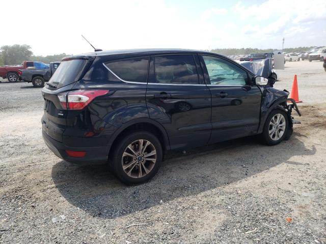 Photo 3 from auction – 2017 FORD ESCAPE SE with VIN 1FMCU0GD4HUD05236