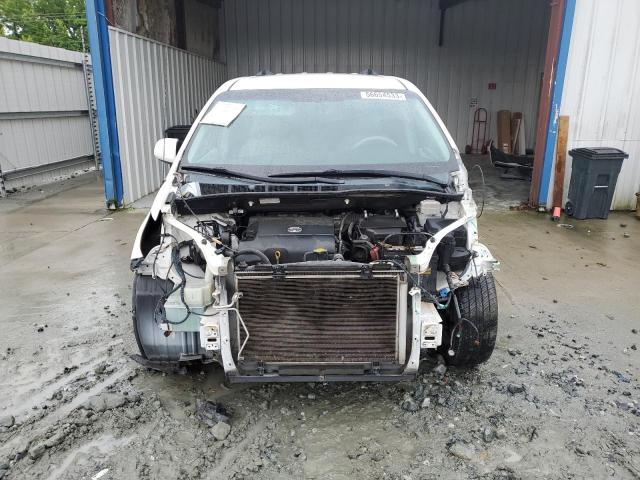 Photo 5 from auction – 2011 TOYOTA SIENNA LE with VIN 5TDKK3DC8BS127572
