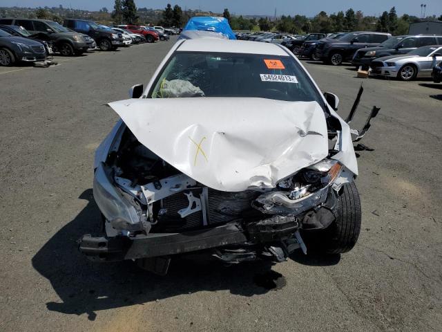 Photo 5 from auction – 2016 TOYOTA COROLLA L with VIN 5YFBURHE2GP530651